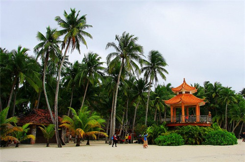 小吃店创业位置怎么选，小吃店位置选择